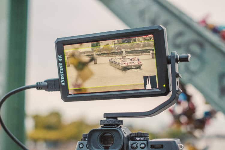 Filmproduktion Frankfurt Bildschirm